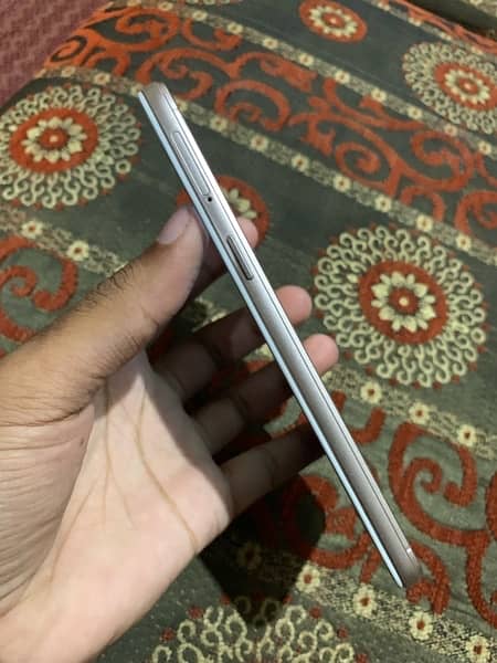 oppo A57 pta approved 4gb 64gb 10/10 condition (just call me) 5