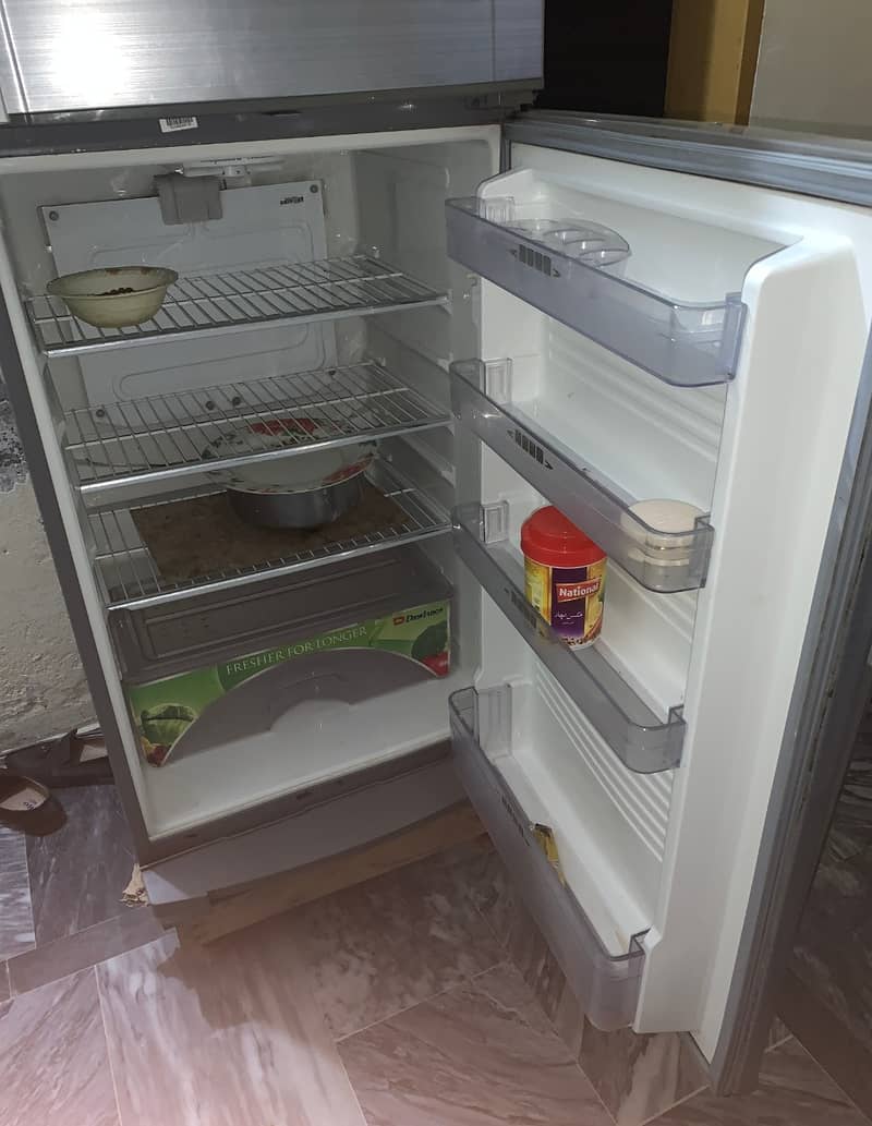 Dawlanace fridge 5
