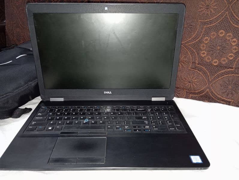 Core i5 6th generation laptop with 8GB Ram & 128gb SSD 1