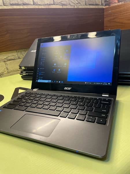Acer Chromebook c740 Win 10 Laptop 5th Gen 4GB | 128GB SSD | 5 Hours 0