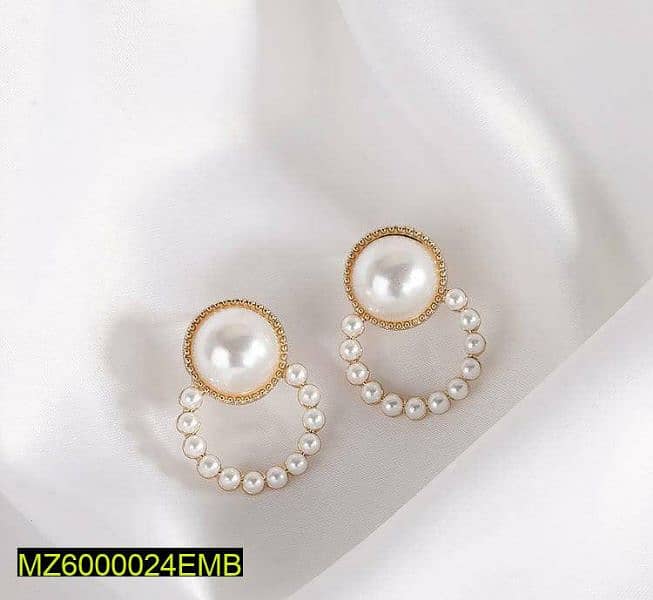 Beautiful pearl earrings 1