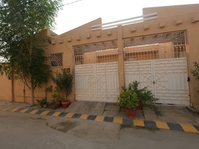 A Well Designed House Is Up For Sale In An Ideal Location In KN Gohar Green City 13