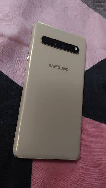 Samsung galaxy s10 5g 1