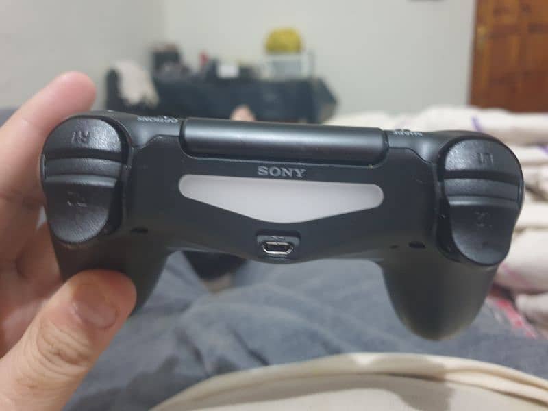 Original PS4 Controller. 0