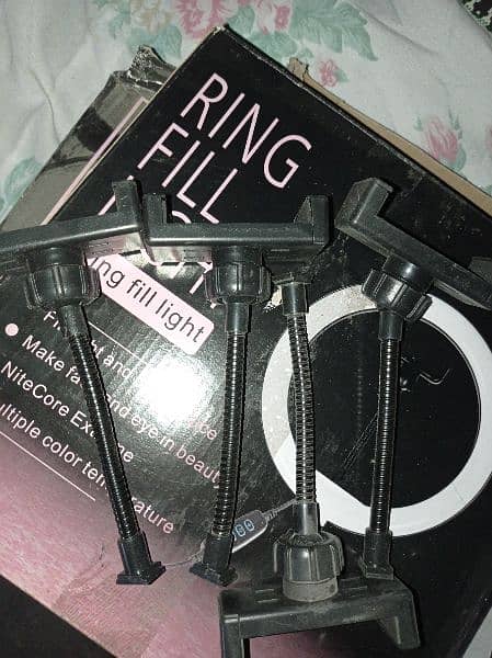26 cm LED Ring Light (4 pieces) 10/10 condition with Stand (1=Rs. 550) 2