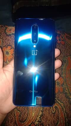 one plas 7 pro 256 gb 10/10 condition all ok Hy