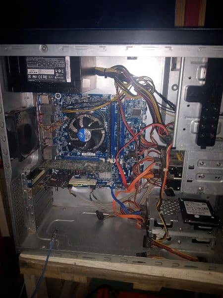 COMPUTER PC 4