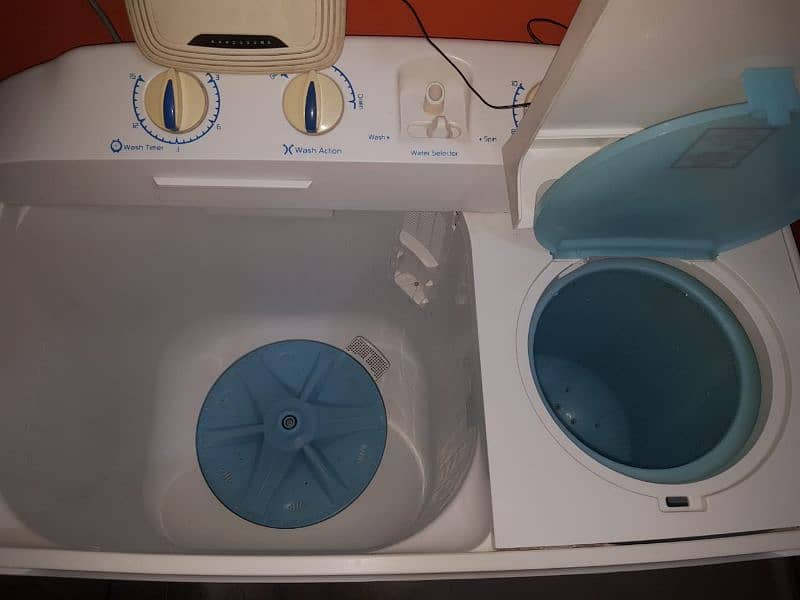 washing machine and dryer 0