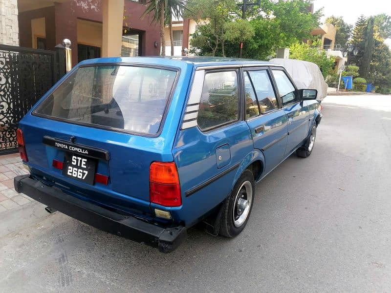 Toyota corolla station wagon 8