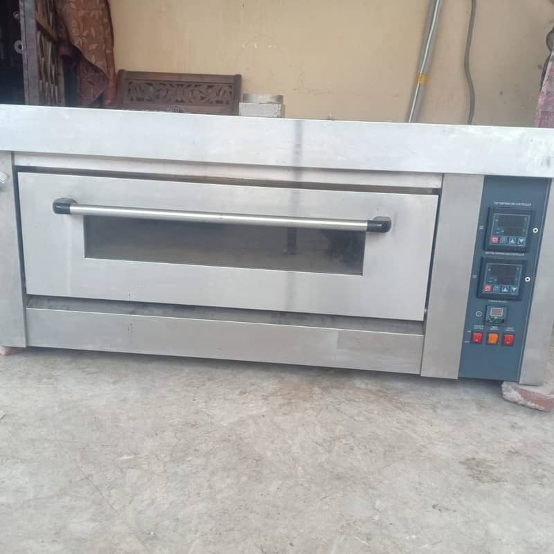 Imported Pizza Oven 0