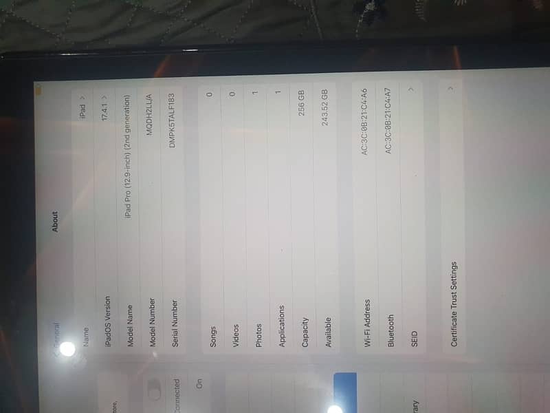 iPad Pro 9.7 inch 32gb/ iPad Air 2 64 gb/ipad 6thgenration 2