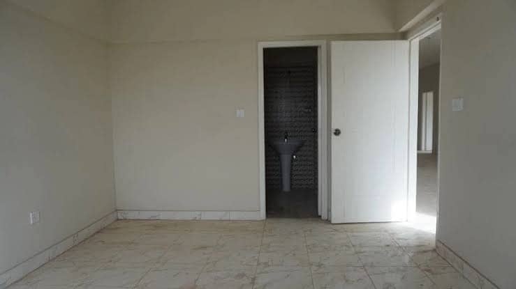 GOHAR TOWERS 4 BEDROOM DRAWING AND DINNING FLAT AVAILABLE FOR RENT 6