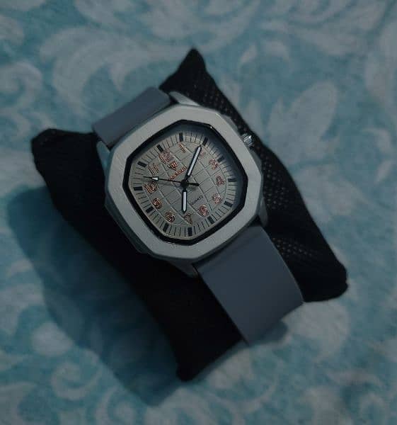 Men's beautiful Watch New design  Justin Rs1500 7