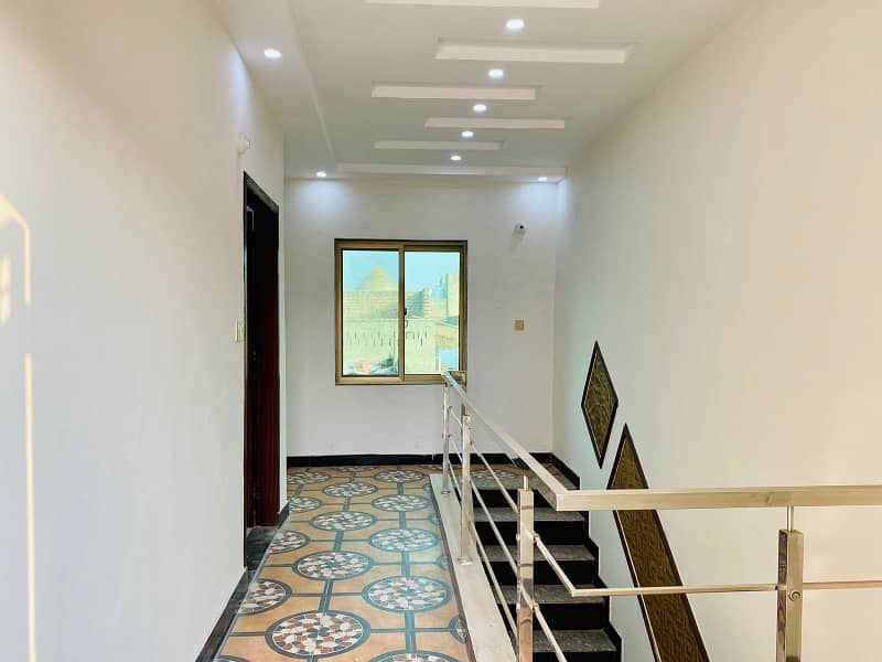 5.5 Marla Brand New Triple Storey House For Sale In Samanabad Lahore 41