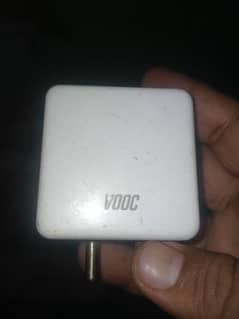 oppo  vooc 4amp and apple iphone original type c adapter