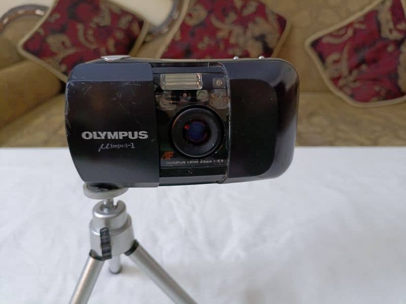 Olympus U {muj :} - 1 vintage camera 3