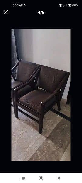 used chairs in 9/10 condition 0