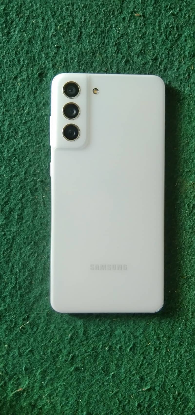 Samsung S21 FE 5G 8GB Ram 128GB Rom 17