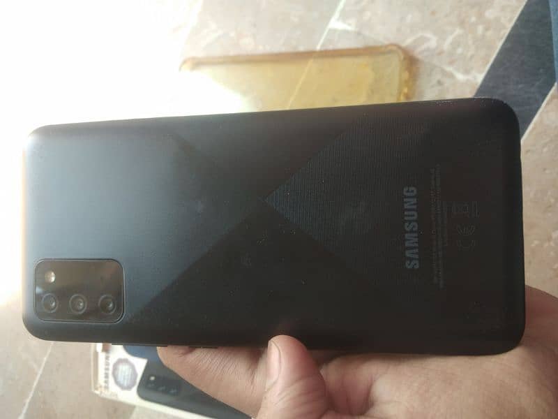 Samsung galaxy a02s with box 1