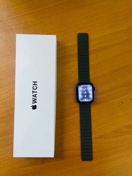 Apple watch SE GPS 44MM almost new 7
