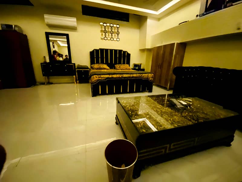 Book One Bed Apartment In Just 15 Lac On Easy Installment Plan In Bahria Town Lahore 6