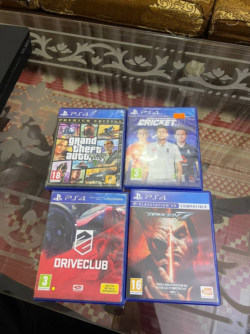 PS4 Slim 500 GB Complete Set (4 games & pxn v9 steering wheel) 9