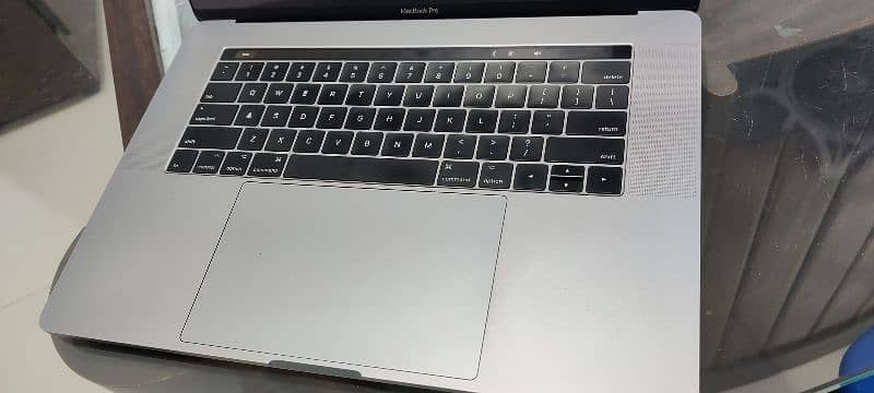 MacBook pro 2017 7