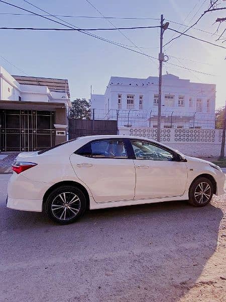 TOYOTA COROLLA ALTIS  1.6  X-CVT  AUTOMATIC 8