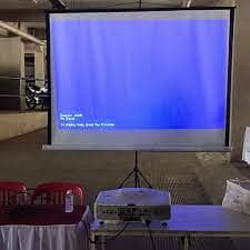 new box pack projection screens for sale o3oo 291875o 0