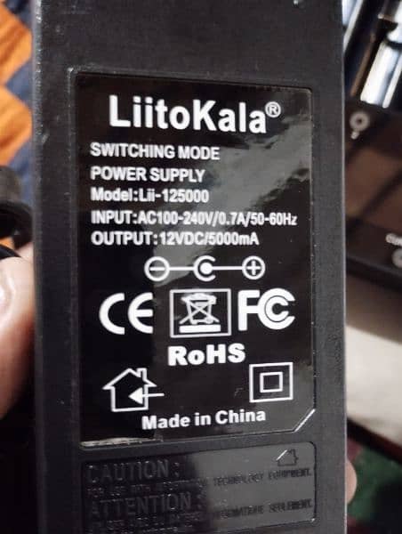 Liitokala lii-600 smart universal LCD fast charger multi function 11