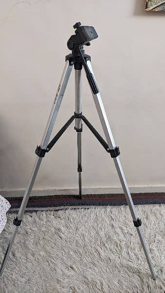 Tripods Qty 2 and 3 Umbrella light stand with umbrella 3