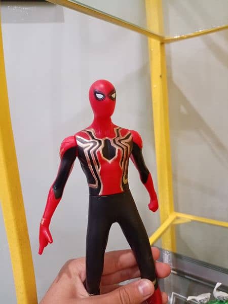 Spider - Man | Kids toys | Bigger then hand 1