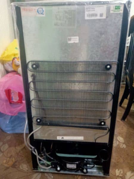 Pel Model 1400 refrigerator 0