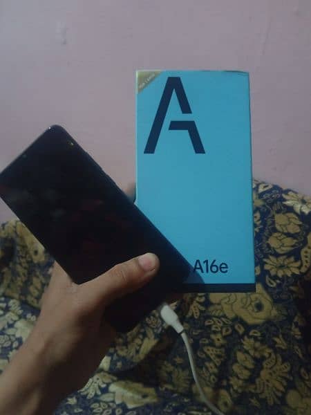 oppo A16e New mobile hn with box CONDITION 10/10 4