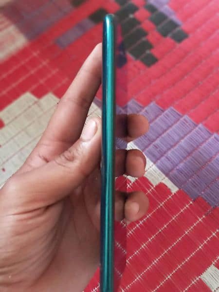 Huawei y9prime 2019 with pop up camera 4