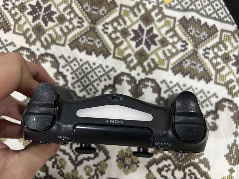 Playstation DualShock4 Controller 1