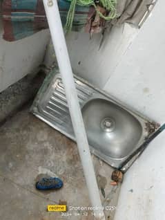 kitchen sink with approximately 8ft pipe