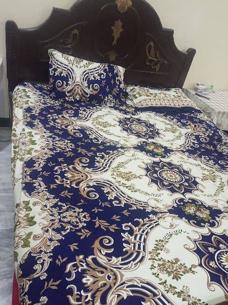 Wooden bed, Good condition 3