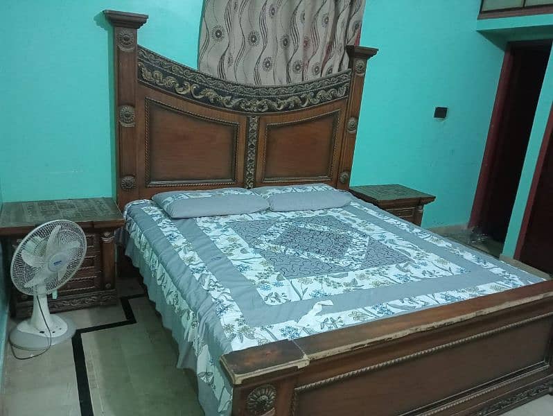 king size bed with out matress side tables dressing 4