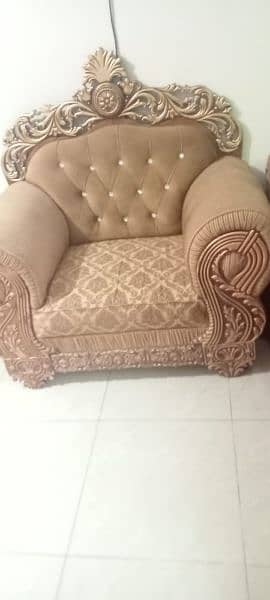 Sofa Set in Good Condition 0