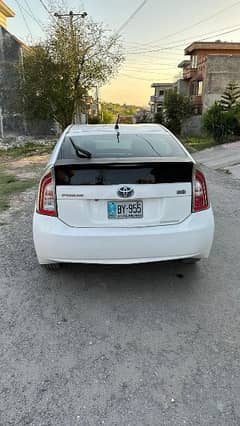 Toyota Prius 2010 full option leather selection