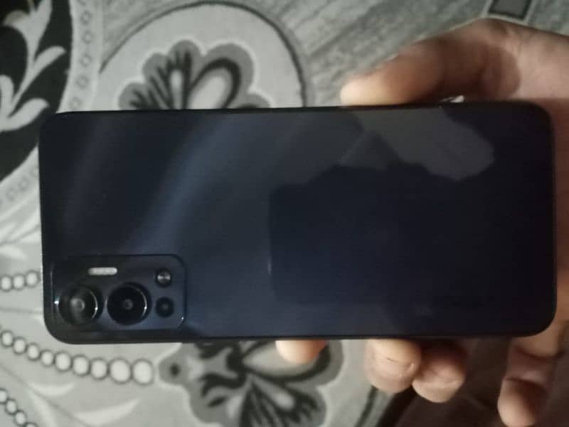 infinix hot 12 charger box available A1 condition 1