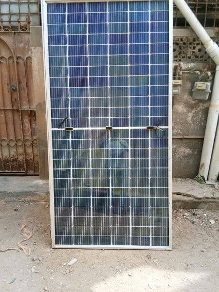 Canadian Hiku6 545 Watt Bifical double Glass solar Panels 14