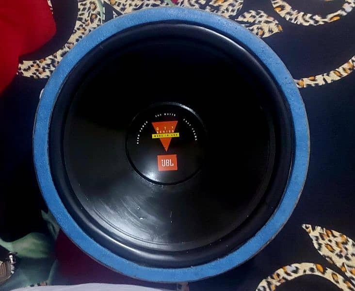 JBL  subwoofer 15 inches USA 0