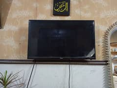 Haier led 32 inch in 100% condition