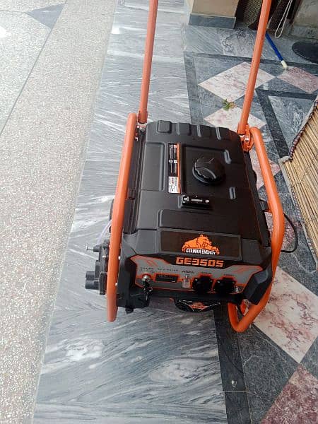 Generator 3505 kv with battery available 0