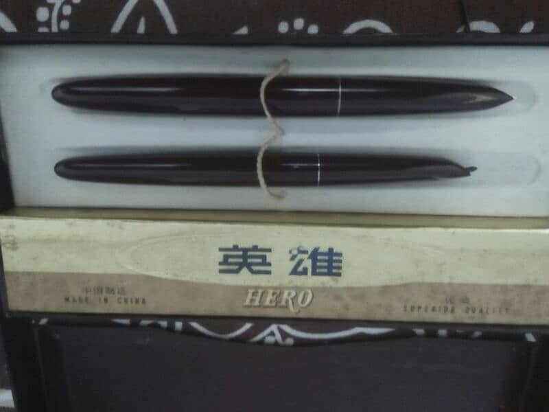 Fountain Pen and Ball point set 0
