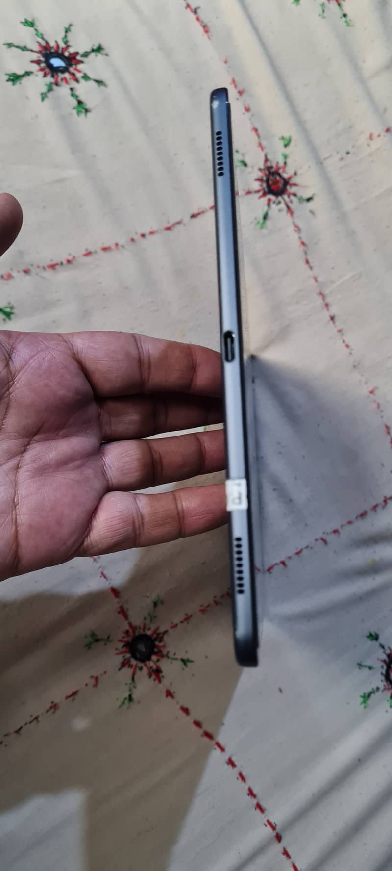 Samsung flagship tab S5e. . 10 by 10 condition 8