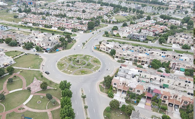 Facing Park 5 Marla Residential Plot For Sale In Sector M8 Block B2 Lake City Lahore 5