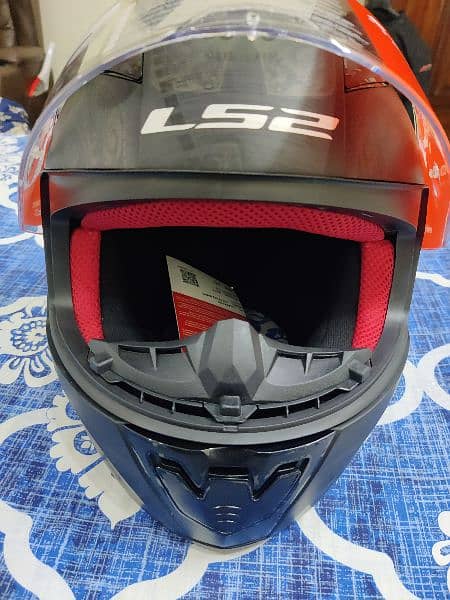 LS2 helmet/Jacket 5